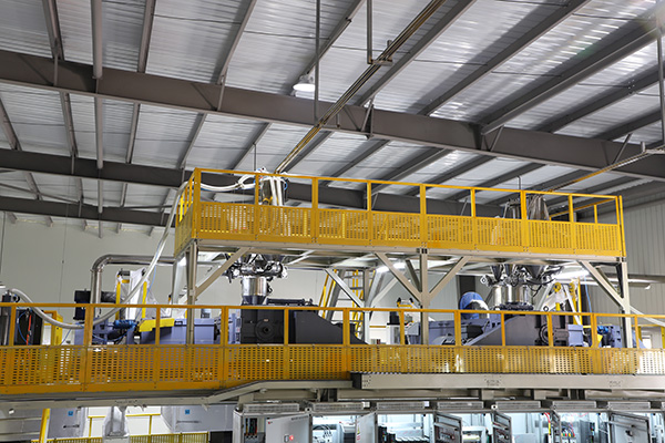 Exploring the benefits of investing in a wholesale nonwoven fabric making machine