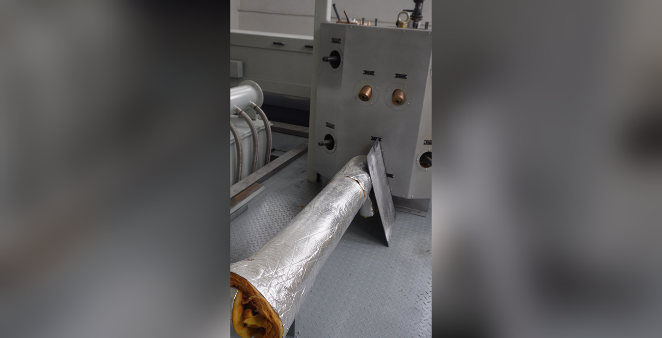difference between woven and nonwoven interfacing