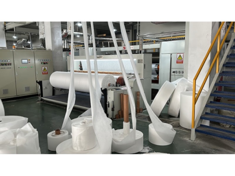 Чжэцзян Яньпэн: Лідэр па прадукцыйнасці абсталявання для нятканых матэрыялаў