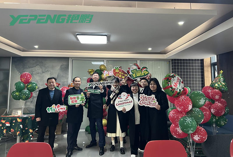 Selamat Natal dan Tahun Baru! -Kegiatan internal Mesin Nonwoven Yanpeng