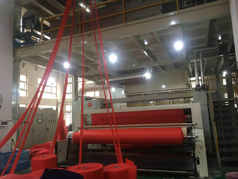 Single S Высокоскоростная и качественная машина для производства нетканых материалов