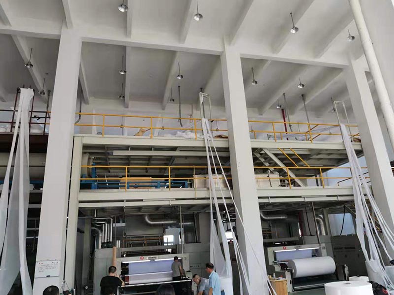 2400mm Tək S PP Spunbond Toxunmamış Parça Hazırlama Maşını