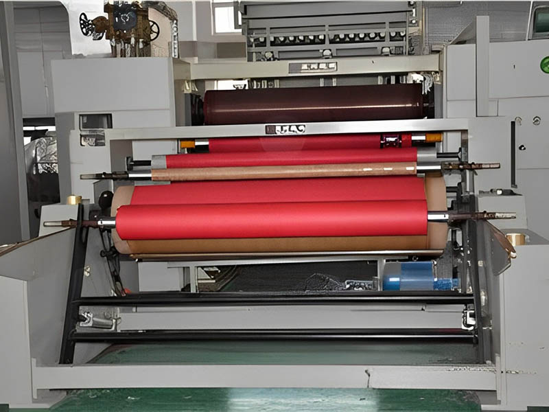 Paket üçün 1600mm Tək S PP Spunbond toxunmamış maşın