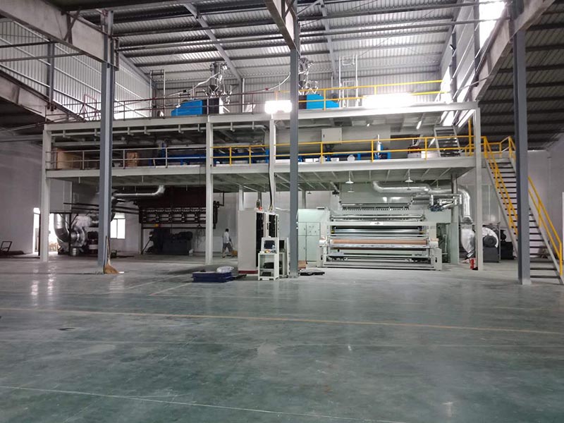 latest-newly-designed-ss-pp-yanpeng-double-beams-nonwoven-machine