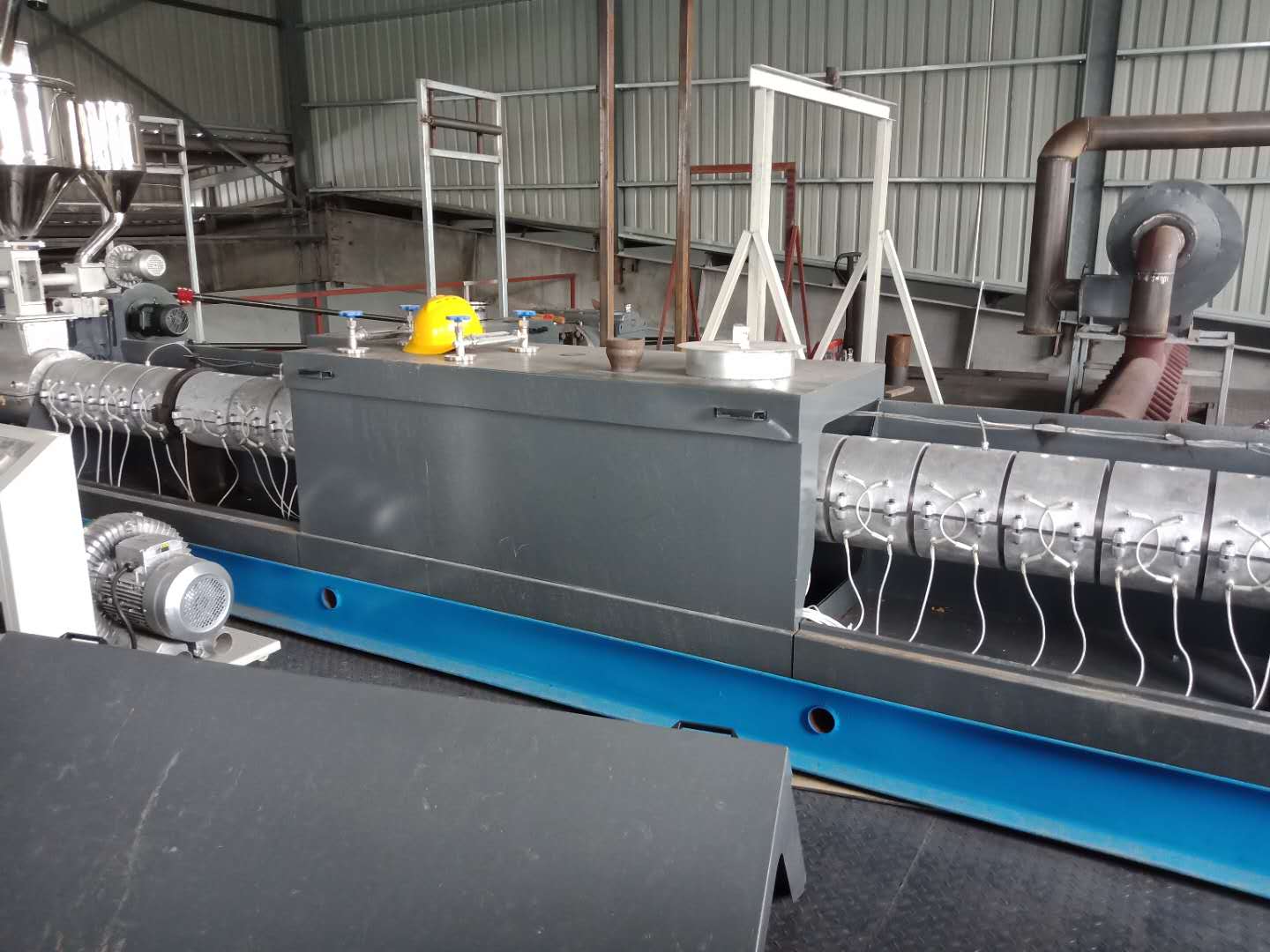 ציוד לא ארוג SMS מסין