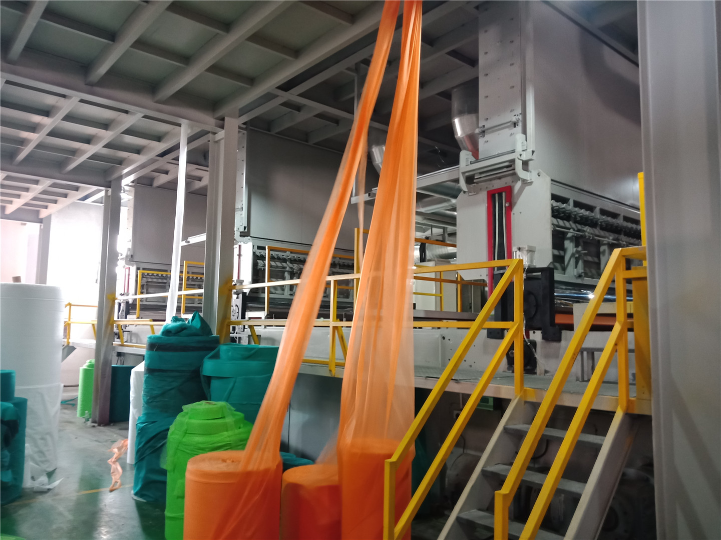Spunbond Meltblown Nonwoven Machine