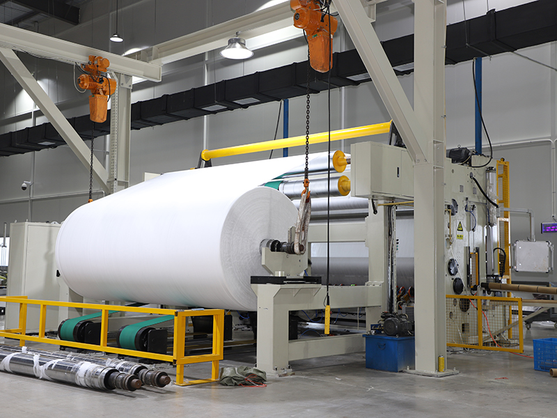 מכונה חדשה אוטומטית SS PP לא ארוגה לשימושי סינון