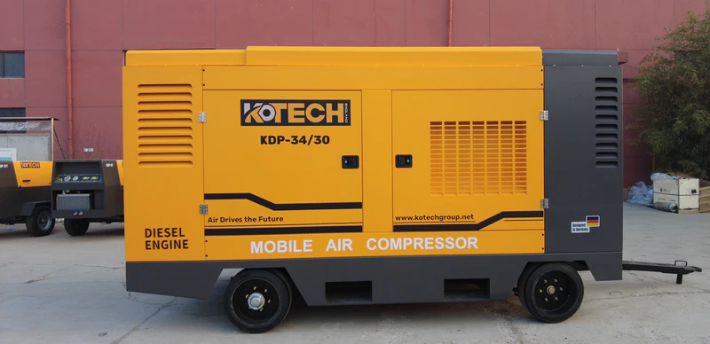 integrated air compressor systems for spacesaving efficiency