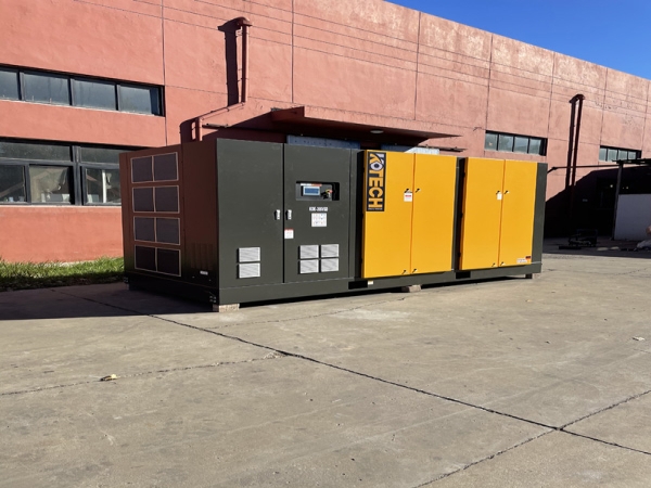 PET Bottle Blowing and Air Compression: Achieving Consistent Quality and Efficiency