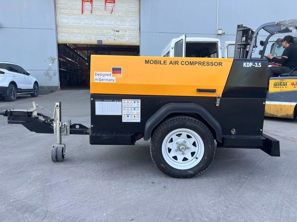 What is the use of air compressor in oil and gas industry?