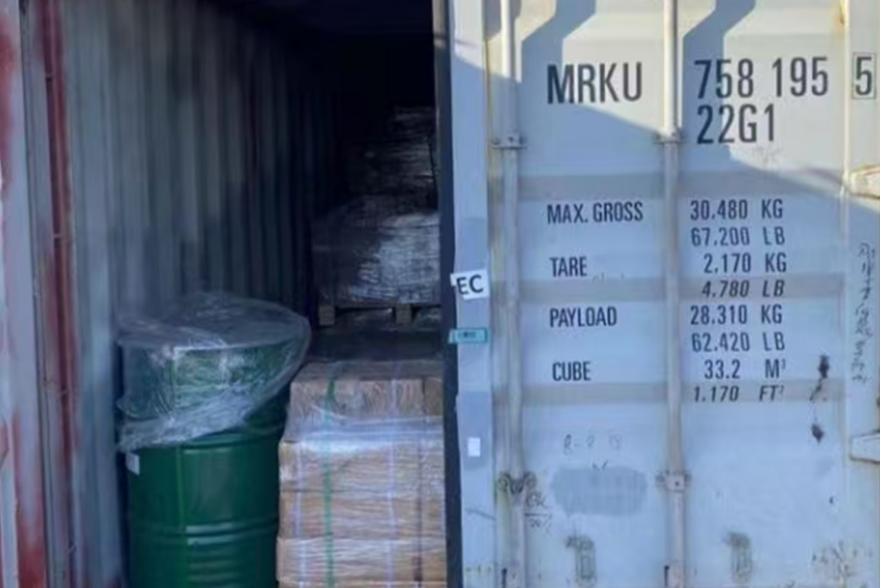 D veida skava, cinkota D veida skava, stiepļu trošu fiksators un posmu ķēde ir gatava nosūtīšanai uz Tunisiju!