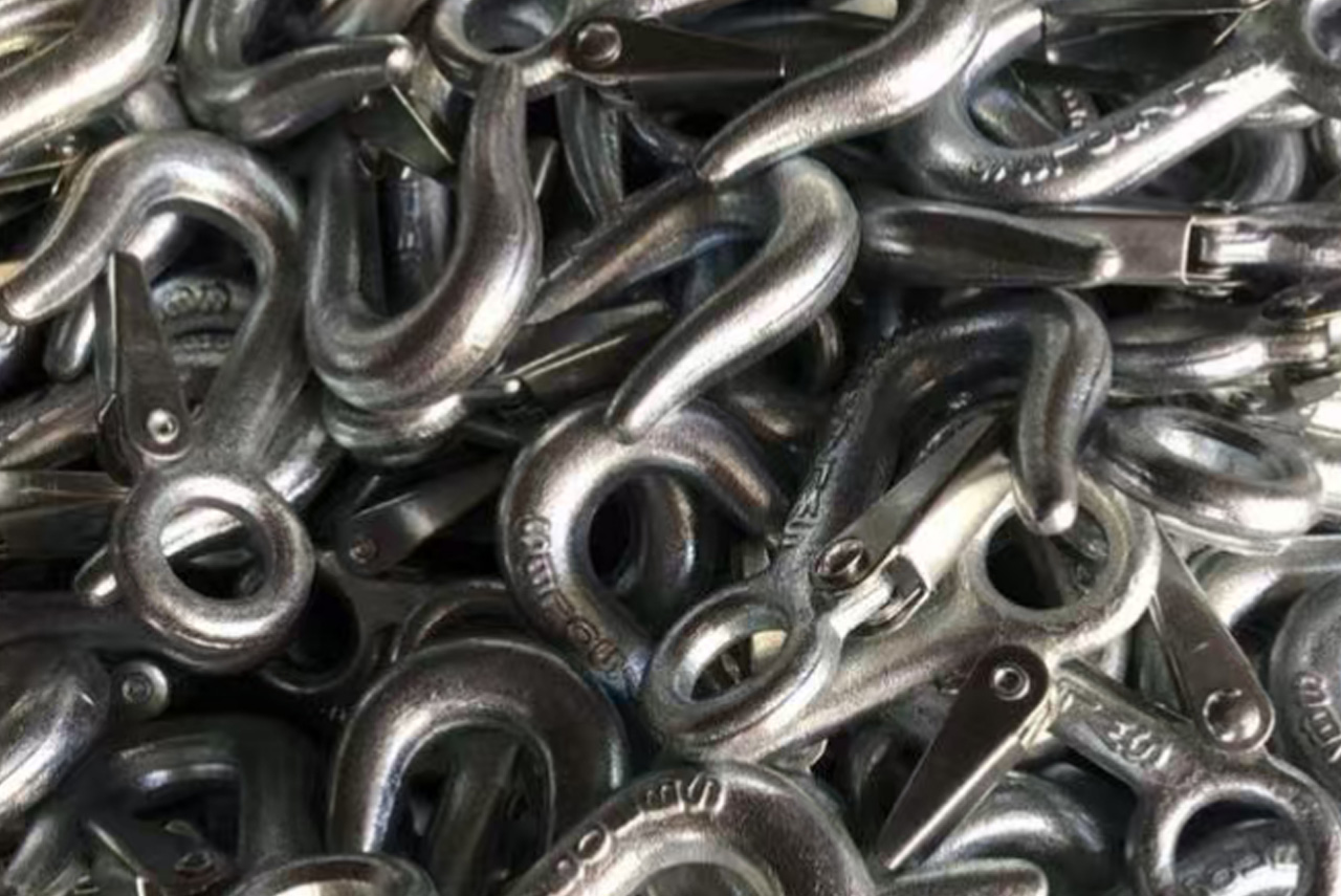 Chonghongindustries 7/16" Electro Galvanized Hook SWL:7501bs Versand nach Schweden