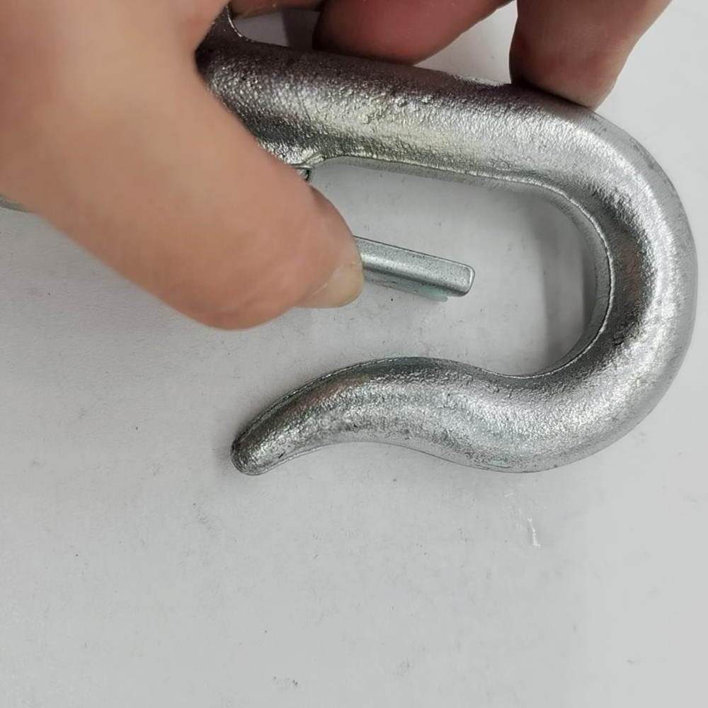 Cârlig galvanizat cu ochi 6