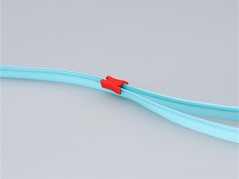 Pet Food Peel-and-Stick Zippers: Wholesale & Retail Solutions for Easy Freshness Locking