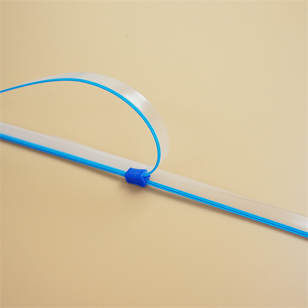 Using zippers which are plastic?