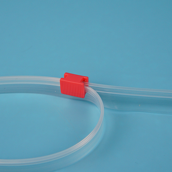 Provides a sleek and modern look for fashion and accessories.