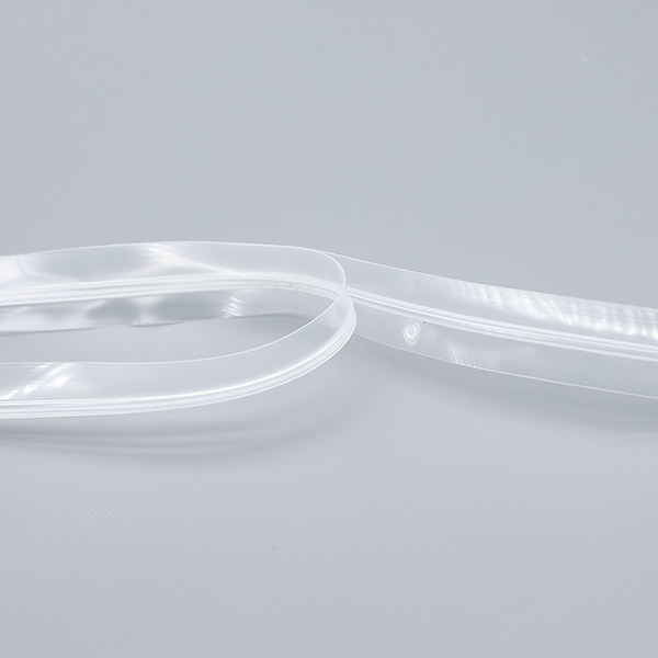 The Smooth Performance of Silver Plastic Teeth Zippers