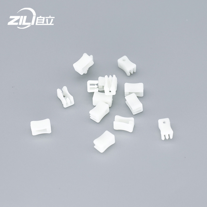 Karštai parduodamas PP / PE plastikinis automatinis slankiklis / bėgio traukiklis