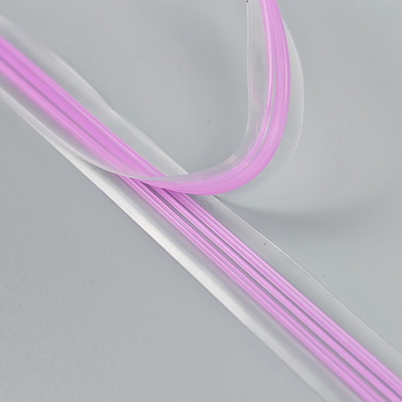 2025 NOVÝ růžový třířádkový PE plastový zvukový zip na sáčky s krmivem pro domácí mazlíčky