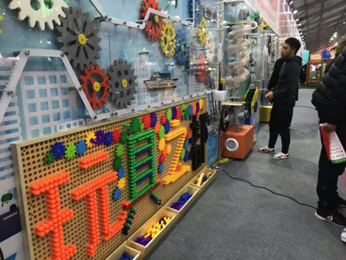 c61733660024487f9a73c92631022b67