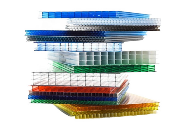 Kakšna je razlika med PC endurance board in PC sunshine board?