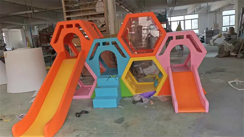 How to Select the Perfect Plastic Slide for Your Daycare or School-2