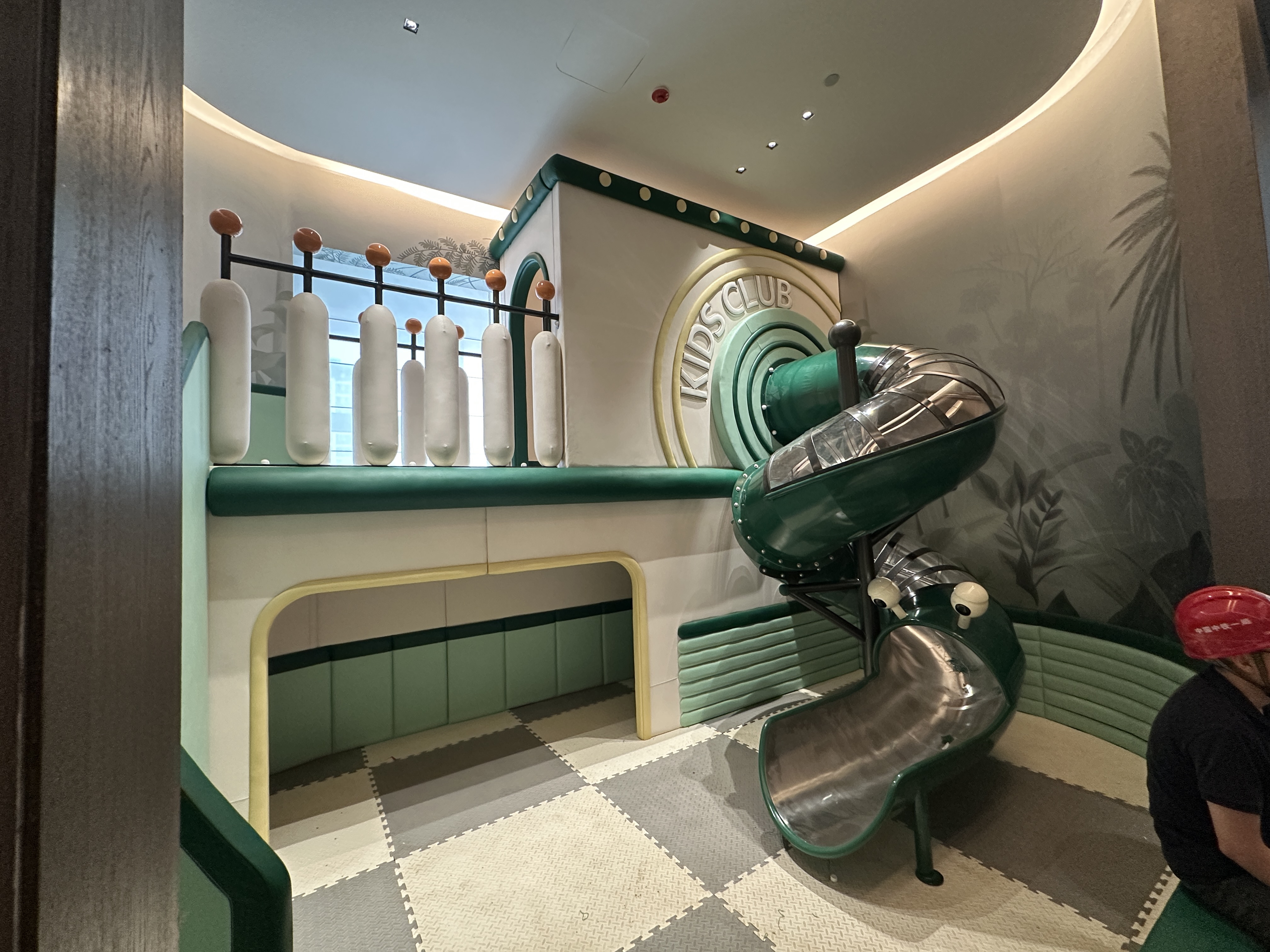 are indoor playgrounds profitable