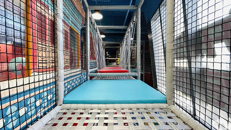 how to build indoor playground