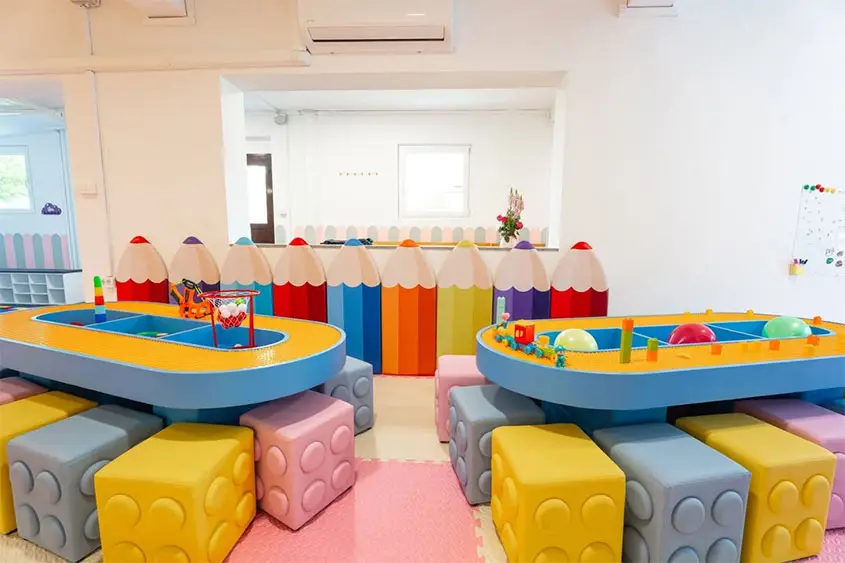 light-educational-play-projects