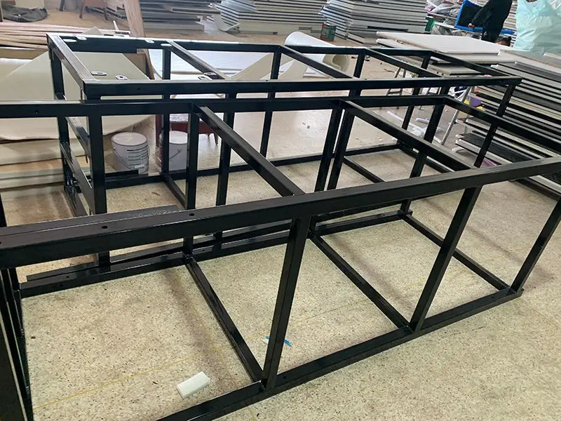 trambolin için boyalı çelik yapı